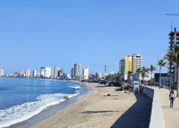 Se pronostica cielo mayormente soleado y probabilidad de lluvia débil este miércoles en Mazatlán