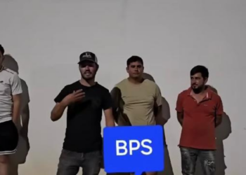 Integrantes de la Banda Puerta Sinaloense que agredieron a un indigente en Mazatlán se disculpan