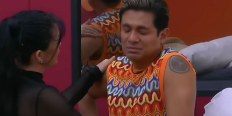 Ricardo Peralta hace imprudente comentario y queda vetado por famosos premios: “el próximo año ya no va”