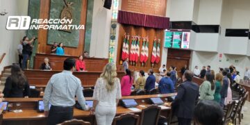 Con ausencia de diputados del PAS aprueba Congreso la renuncia de la Fiscal Sara Bruna Quiñónez