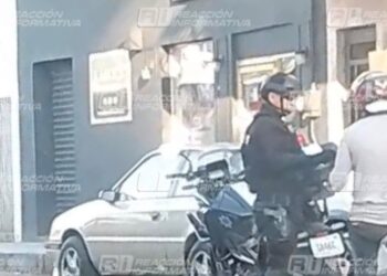 Alcalde de Mazatlán amaga con todo el peso de la ley a policía que pidió “mordida”