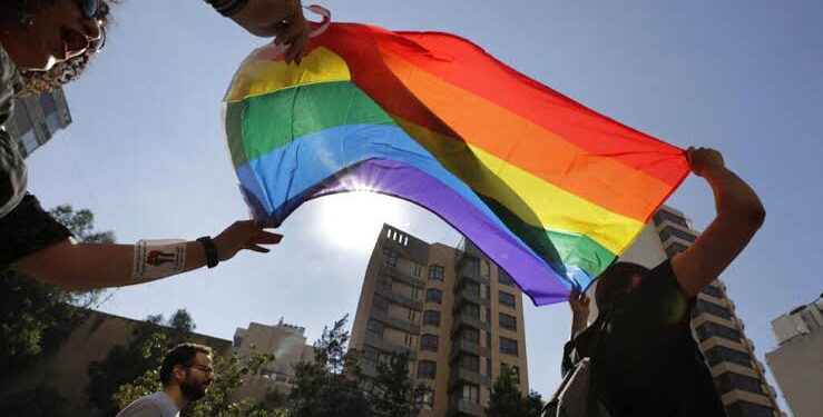 La comunidad LGBTTIQ+ en México urge aprobación y aplicación de vacunas contra la viruela del mono