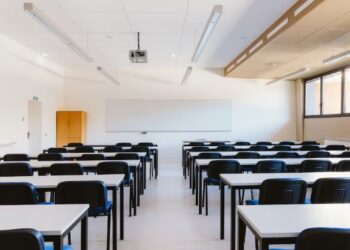 Inician clases en Sinaloa para algunos universitarios