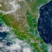 Tormenta tropical “Fabio” surge frente a las costas del Pacífico mexicano