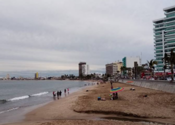Se pronostican chubascos y cielo parcialmente nublado en Mazatlán