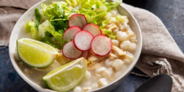 Este es el origen sangriento del pozole que pocos conocen y hoy es el platillo favorito de muchos