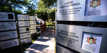 Se avanzó en caso Ayotzinapa, pero no como quisiéramos: AMLO