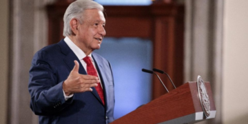 Amparos contra elección de jueces no tienen fundamento legal: AMLO