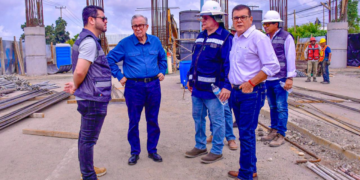 Rocha supervisa construcción de obras viales en Mazatlán