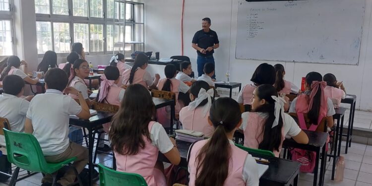 Otras 178 escuelas se incorporaron a clases presenciales este jueves, en Culiacán