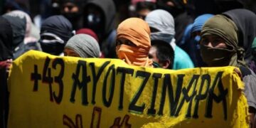 AMLO sobre caso Ayotzinapa: “queremos seguir avanzando para encontrar a los jóvenes”