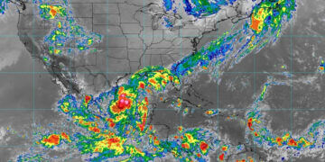 SMN alerta por lluvias y posible formación de nuevos ciclones en el Pacífico y el Golfo de México