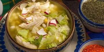 Noche mexicana: esto costará preparar el pozole para estas fiestas patrias