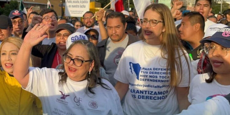 “Está en su derecho”, dice AMLO sobre las manifestaciones de Norma Piña contra la reforma Judicial