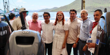 Histórica, entrega de embarcaciones menores por parte del Gobierno Estatal: Guerra Mena