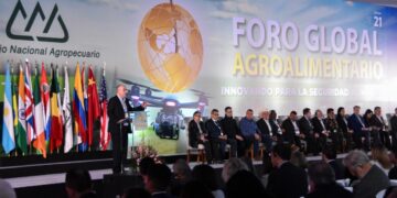 Berdegué Sacristán Llama al Sector Privado a Unirse por la Soberanía Alimentaria