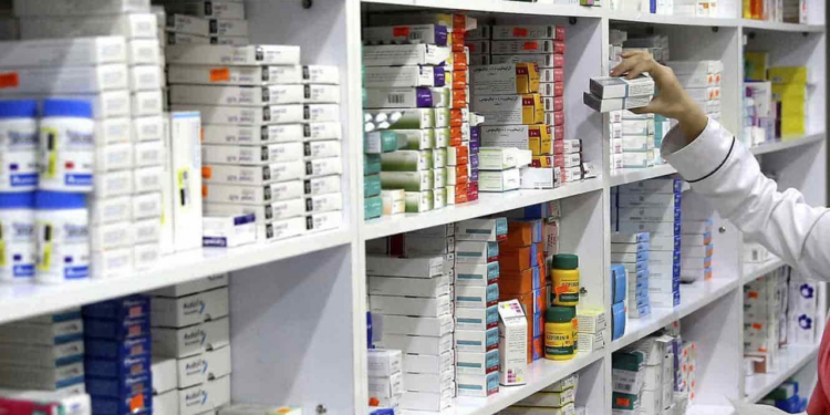 ISSSTE inicia con casi 100% de abasto en medicamentos: Batres