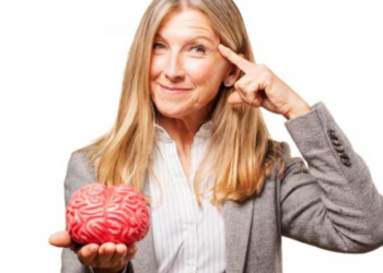 3 alimentos que son aliados del cerebro para que funcione con máxima eficiencia, según científicos