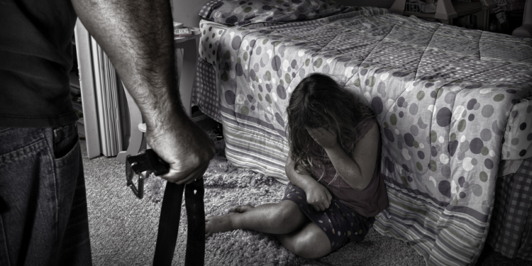 Presentan ‘Ley Crucito’ para sancionar con hasta 30 años de cárcel a personas que asesinen a sus hijastros