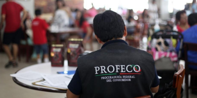 Profeco pide denunciar a supuesto personal de la dependencia