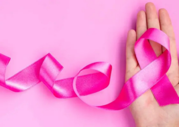 Aumenta el cáncer de mamá en edades más tempranas; principal causa de muerte