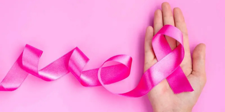 Aumenta el cáncer de mamá en edades más tempranas; principal causa de muerte