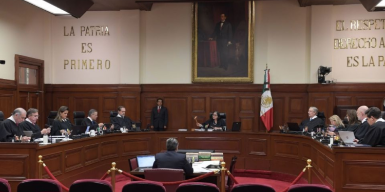 Secretaría de Gobernación expone excesos del Poder Judicial en la Mañanera