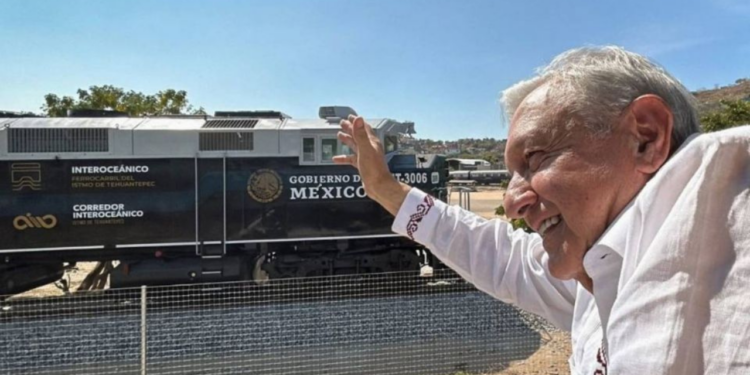 Anticipa Claudia Sheinbaum inauguraciones de nuevos hospitales y carreteras impulsadas por AMLO