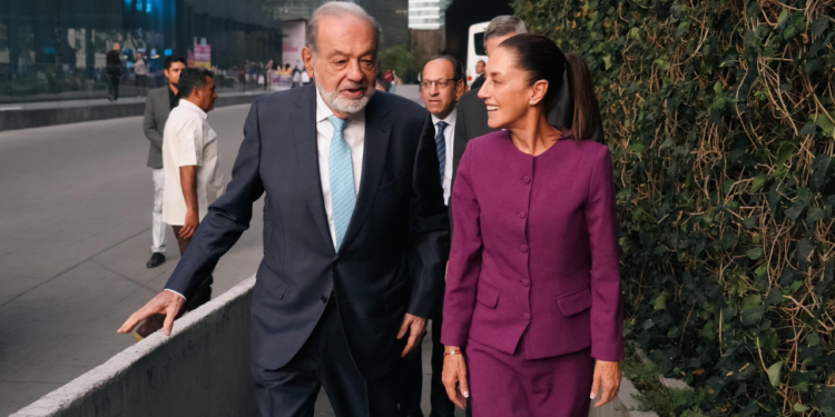 Sheinbaum plantea a Slim apoyar el programa para impulsar la inversión privada en materia de infraestructura pública