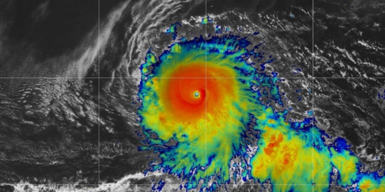 Huracán Kristy se intensifica a categoría 4: ¿Es un peligro para México?