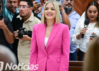 Culmina administración de Edgar González; Estrella Palacios es nueva alcaldesa de Mazatlán