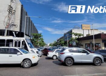 Caos vial en Culiacán por cierre de Avenida Obregón por inauguración del Festival Cultural Sinaloa 2024