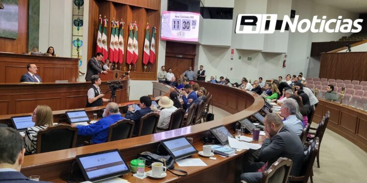 Por unanimidad diputados avalan que el estado retome el control de vías férreas par servicio de pasaje