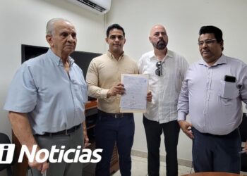 Ciudadanos Unidos por Sinaloa inician proceso de revocación de mandato contra Rubén Rocha Moya