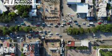 Pese a que aceleran trabajos de obras en Av. Insurgentes y Paso Superior Colosio siguen los conflictos viales