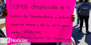 Como dice la canción, “el próximo viernes” podrían recibir sus escrituras desplazados en Sinaloa