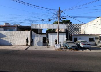 Bodega con presunta droga es asegurada en la colonia Rafael Buelna en Culiacán