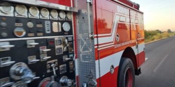 Agente de la Estatal Preventiva queda lesionada después de volcar por “La Costerita” en Culiacán