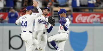Dodgers propina paliza de 9-0 a los Mets en el primer juego de la Serie de Campeonato de la Liga Nacional