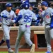 Los Dodgers apalean a los Mets y se ponen a un juego de instalarse en la Serie Mundial