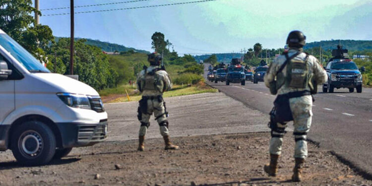 Guerra entre “Chapitos” y “Mayitos” deja 110 asesinatos en primera quincena de octubre en Sinaloa; seis víctimas diarias en promedio