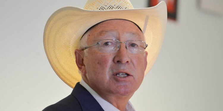 Embajador Ken Salazar se compromete a trabajar con Claudia Sheinbaum para una agenda integral