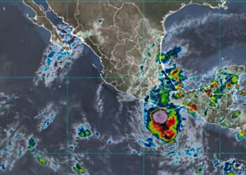 Ciclón Lane amenaza con formarse frente a playas de Acapulco, Guerrero