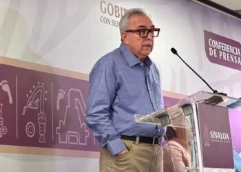 Rocha Moya Ofrece Apoyo en Recopilación de Firmas para Revocación de Mandato ‘no tengo miedo, para eso la hicimos’