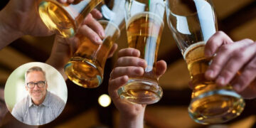 Un neurólogo confirma la edad en la que se debes dejar de beber cerveza
