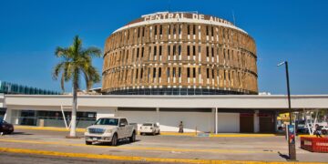 Central de Autobuses de Mazatlán registra disminución en la afluencia de pasajeros en noviembre