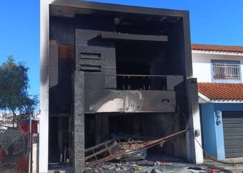Suman 28 casas atacadas por disparos o incendios en Culiacán; solo siete denuncias ante la Fiscalía