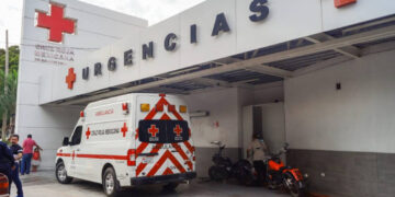 Dos hombres con heridas de bala ingresan a hospitales esta mañana en Culiacán