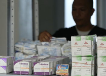 Eduardo Clark: no habrá intermediarios en el nuevo modelo para la compra de medicamentos en México