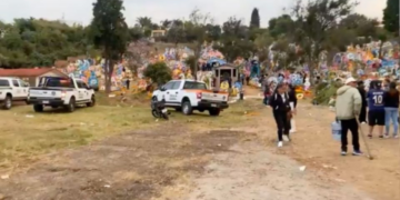 Balacera en Día de Muertos: ataque en panteón deja un muerto y varios heridos